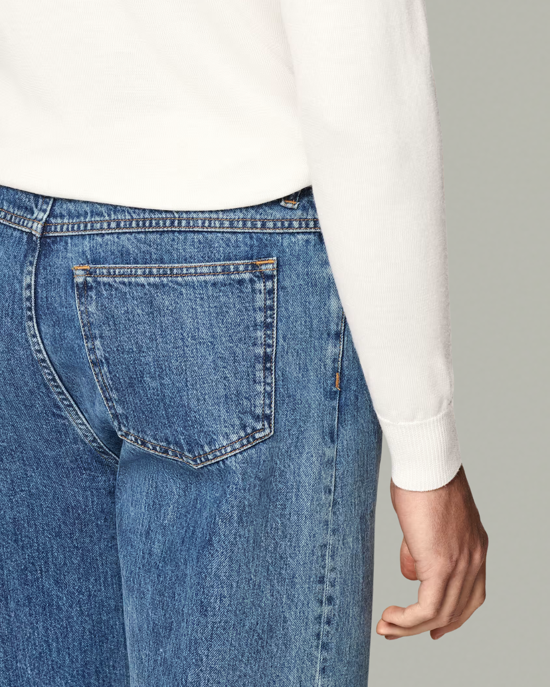 tailor-made sweater white