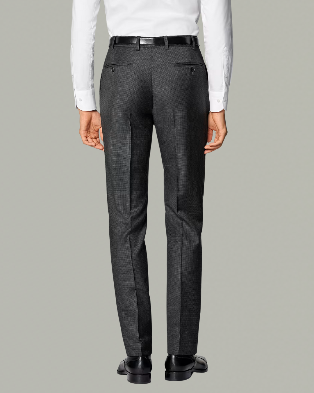 tailor-made suit grey